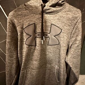 under armor sweatshirt